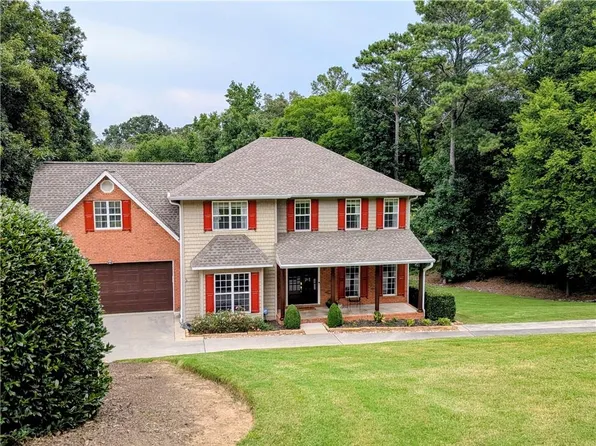 355 Golf View Dr, Cohutta, GA 30710