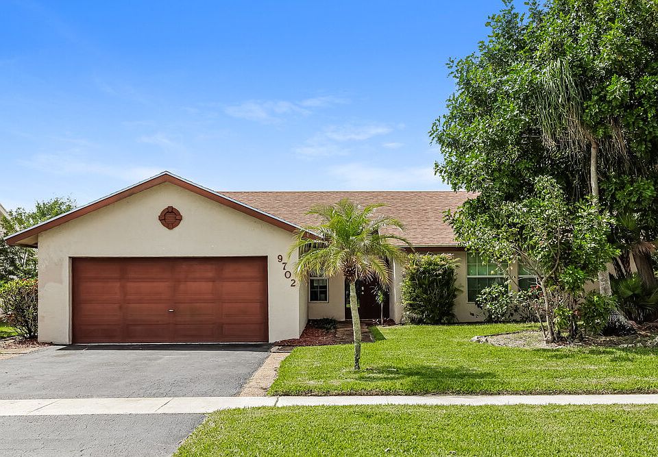 1st image of 9702 Nevada Pl
