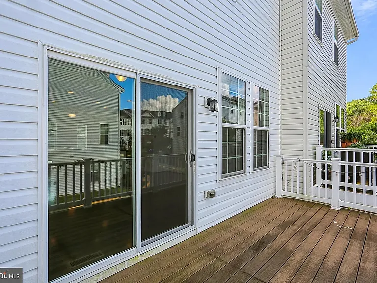 18320 Woodhouse Ln — Photo 19