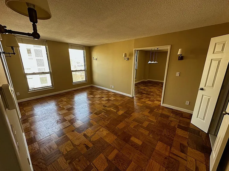 77 Pond Ave #1001 — Photo 12