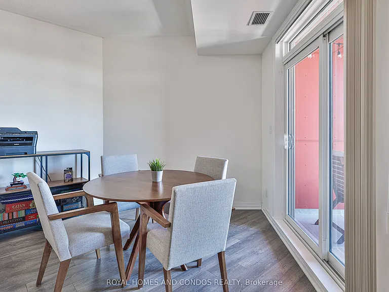 2 Adam Sellers St #601 — Photo 11