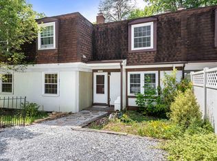 175 Passage Ln, McGaheysville, VA 22840