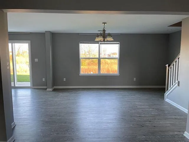 8133 Driftwood Loop — Photo 9