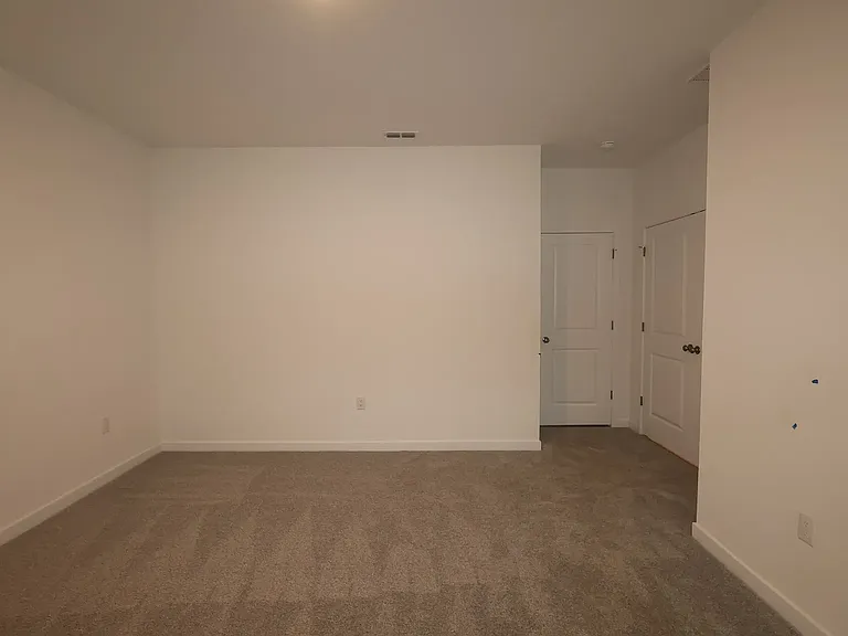 0 Silverbell Ave — Photo 10