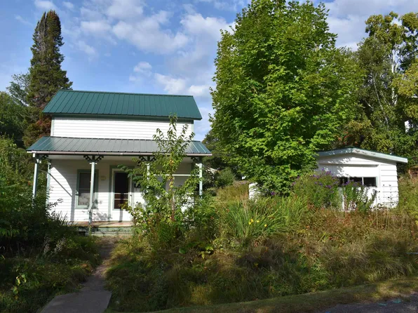 21 N 7th St, Bayfield, WI 54814