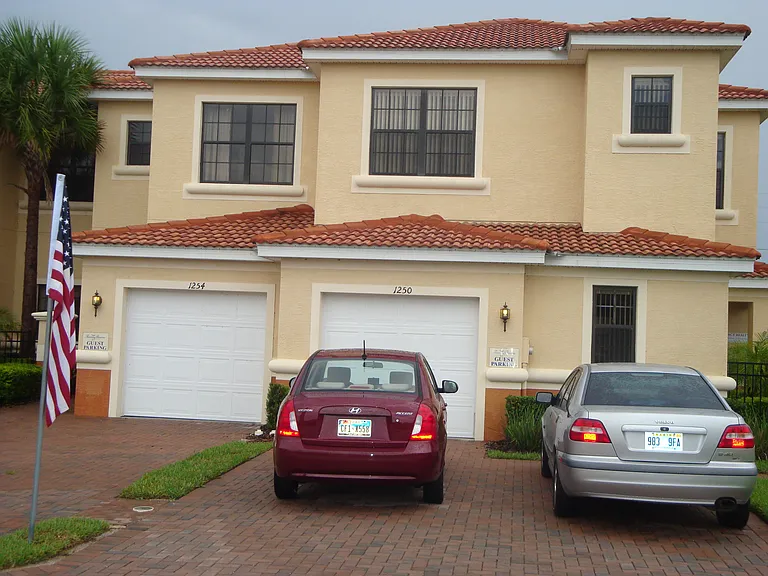 1250 Clove Dr — Photo 17