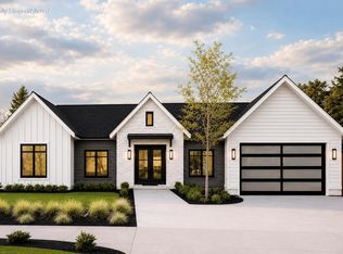 107 Timberview Dr, Seymour, MO 65746