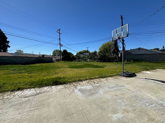 2nd image of 3226 E Bali Dr
