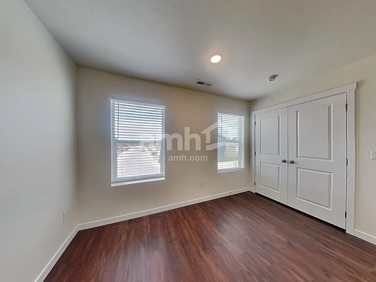 1480 N Garnet Creek Ave — Photo 14