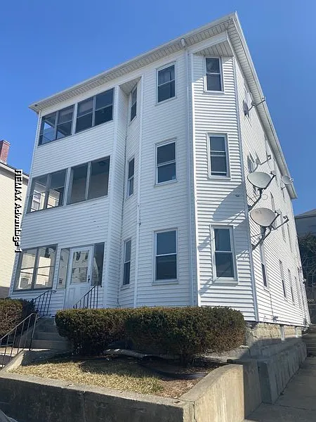 26 Prentice St #3