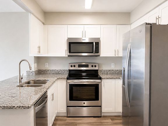 2nd image of 1904 Santa Barbara Blvd APT 2
