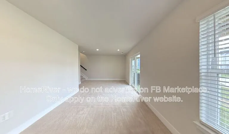 1419 Lake Geneva Dr — Photo 37