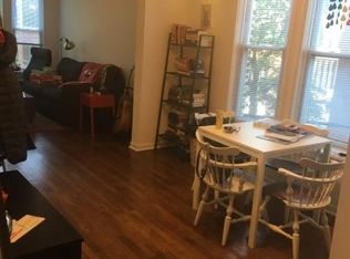 1754 W Belle Plaine Ave APT 2, Chicago, IL 60613