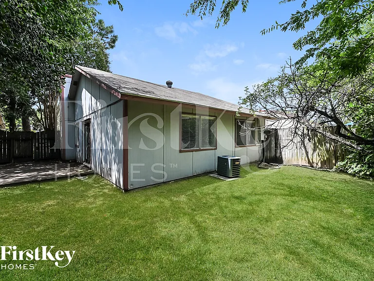 6316 Porterway Dr — Photo 18