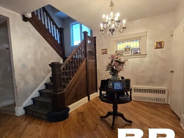 1468 E 27th St, Brooklyn, NY 11210