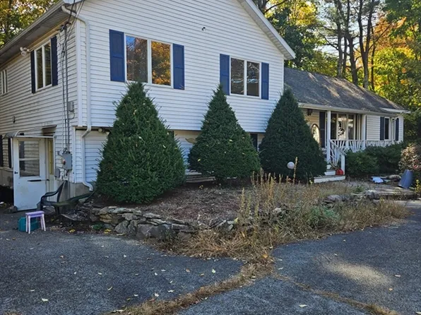 11A Meadowvale Rd, Burlington, MA 01803