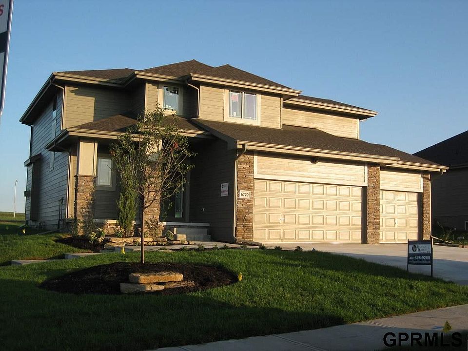 1st image of 6720 S 198th St