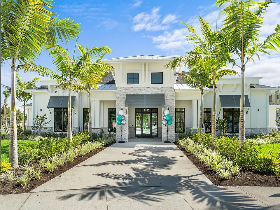 Oasis at Surfside