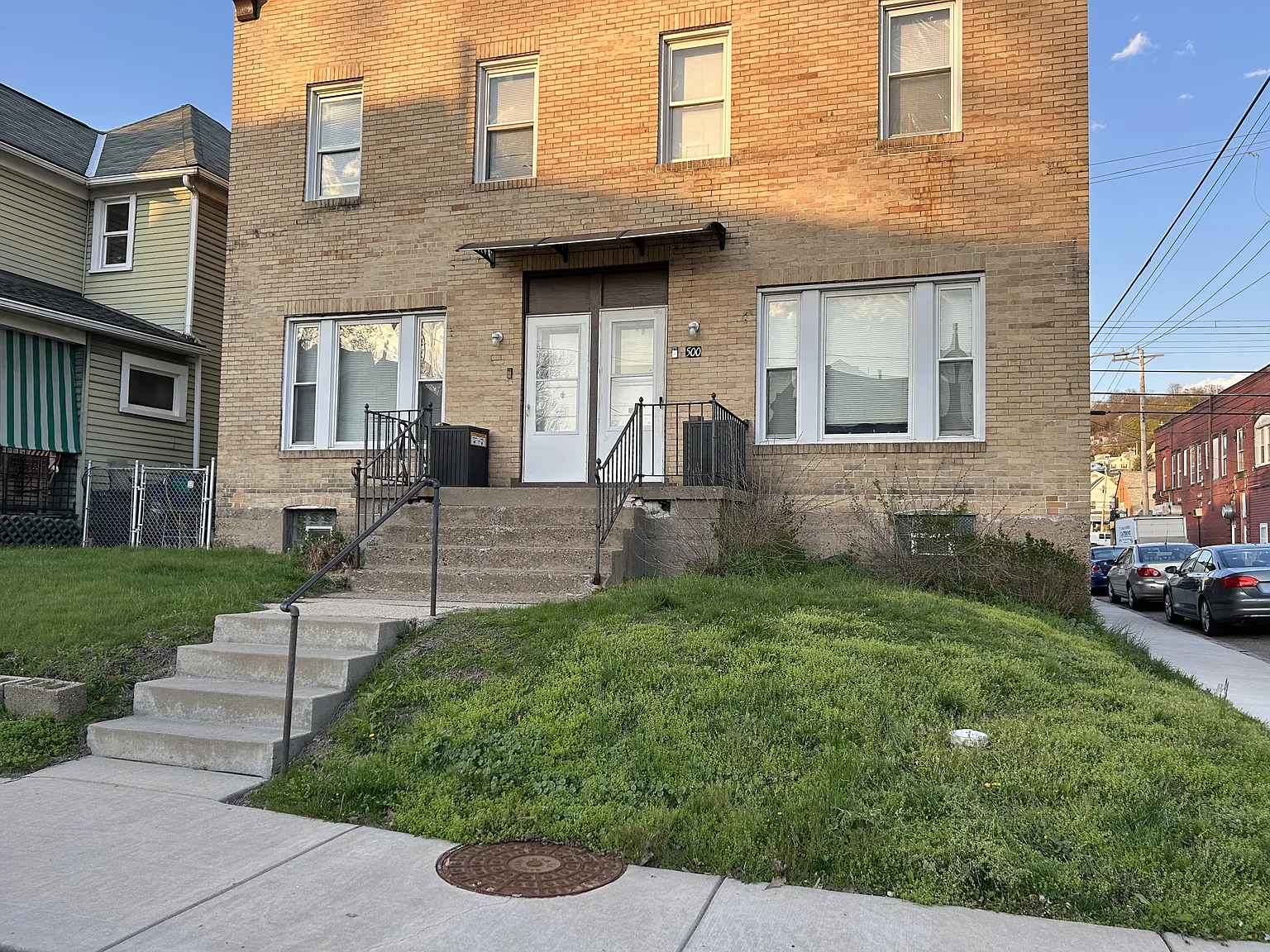 500 Maplewood Avenue - 2 — Photo 1