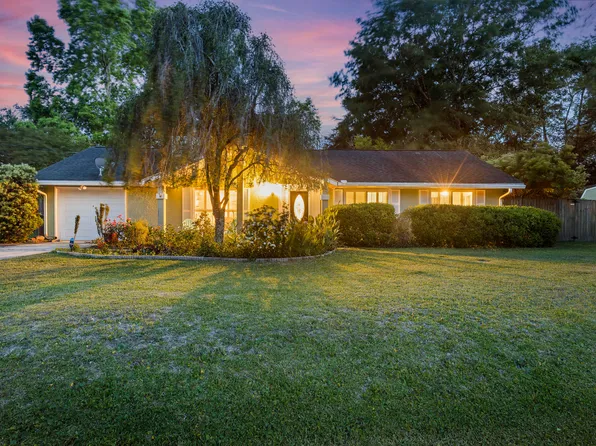 1443 Kentwood Cir, Charleston, SC 29412