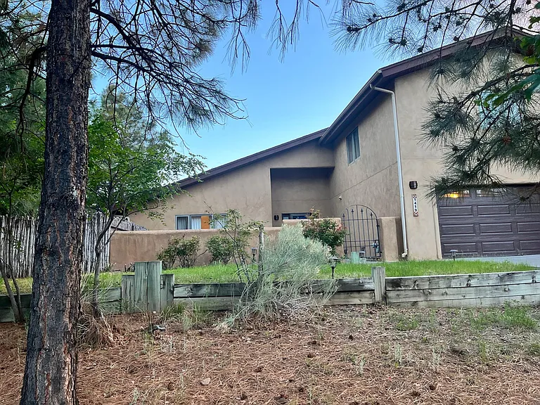 1419 San Ildefonso Rd — Photo 1