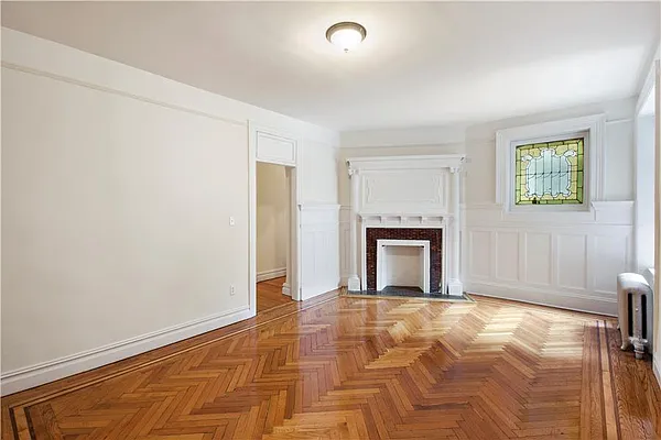 Sold by Douglas Elliman | media 10