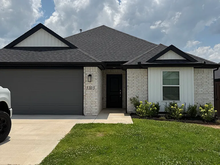 1105 Pepperwood Ave — Photo 14
