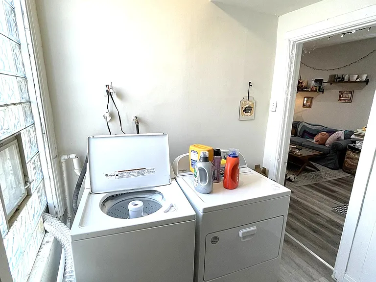 1256 N Bosworth Ave #3 — Photo 28