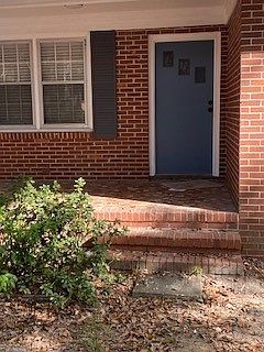 2nd image of 1713 Azalea Dr #4