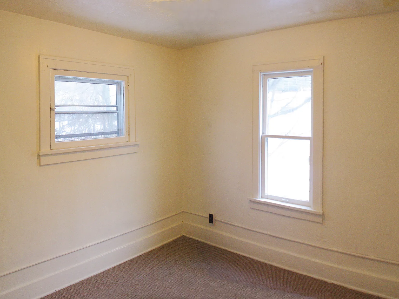 2 bed, 700 sqft, $790 — Photo 3