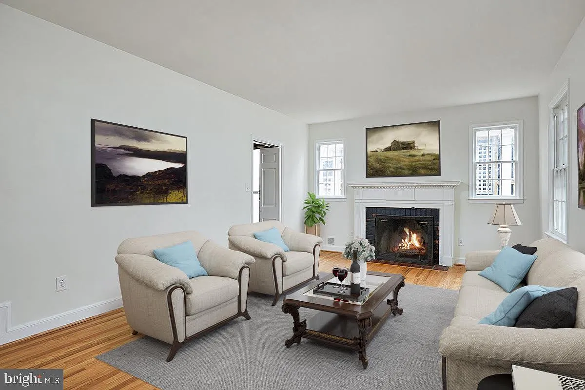 4 bed, 3.5 bath, 3218 sqft, $6,350 — Photo 3
