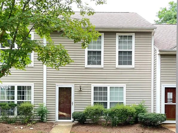 111 Darien Ter, Charlottesville, VA 22902