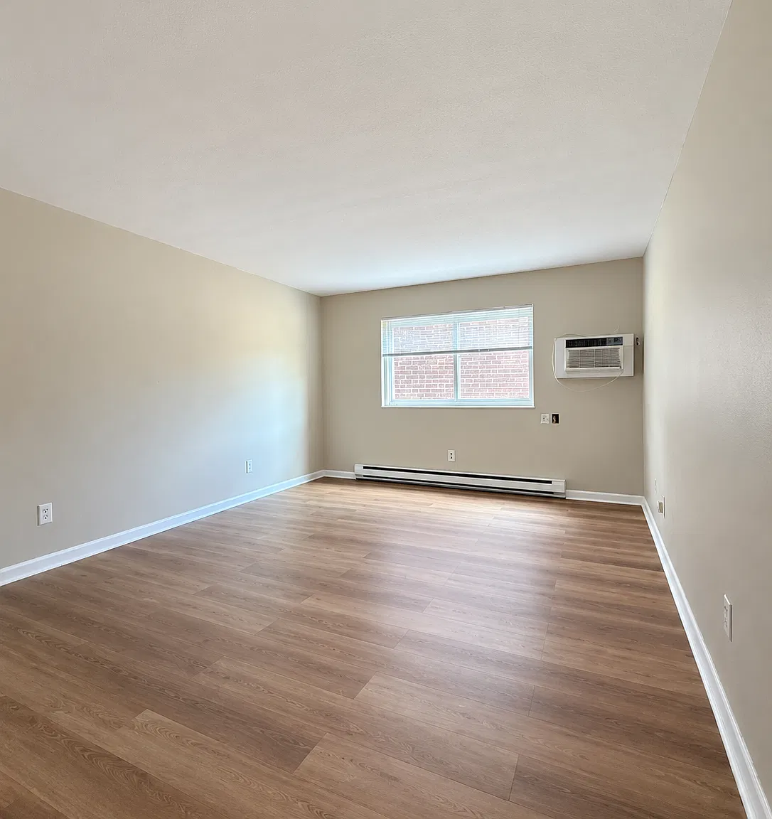 1 bed, $1,775 — Photo 2