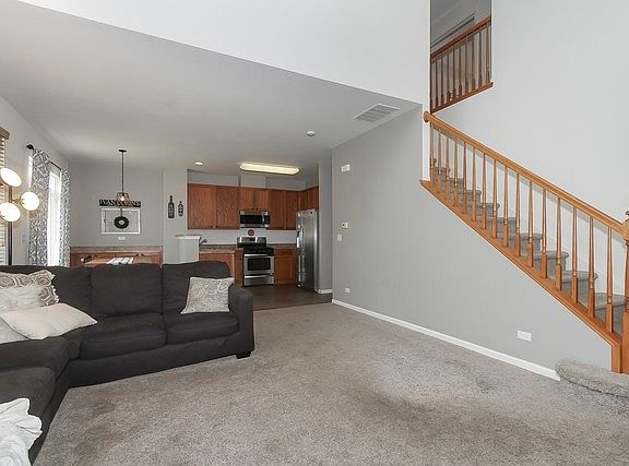 5th image of 2216 Pembridge Dr
