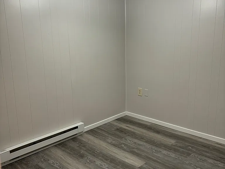202 W Main St #4 — Photo 4