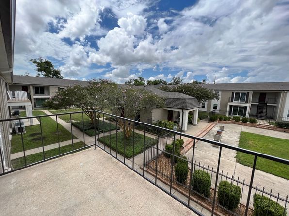 15909 River Rd #29