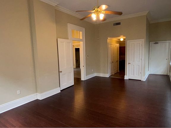 5th image of 1618 Philip St