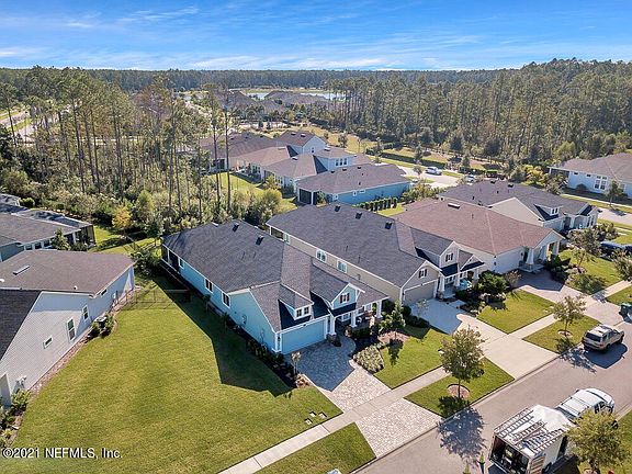 3rd image of 52 Knotwood Way