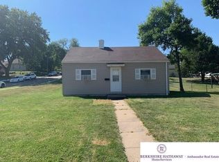 3801 Gold St, Omaha, NE 68105