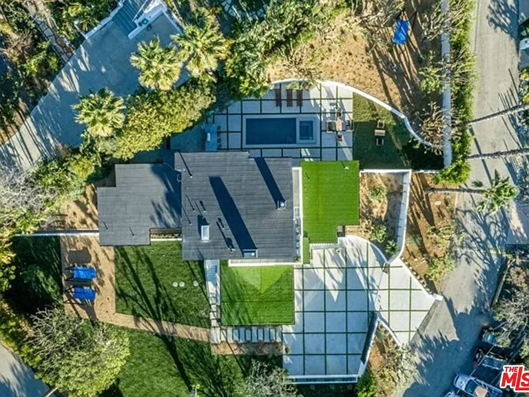 27187 Sea Vista Dr — Photo 37