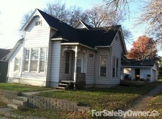 507 Grand St, Guthrie Center, IA 50115