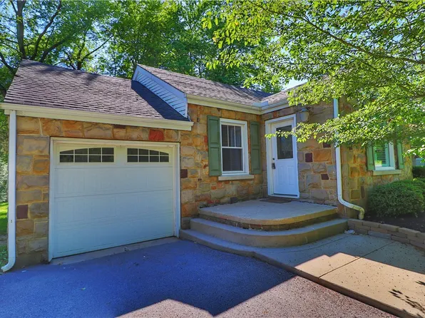 905 N Keel Ridge Rd, Hermitage, PA 16148