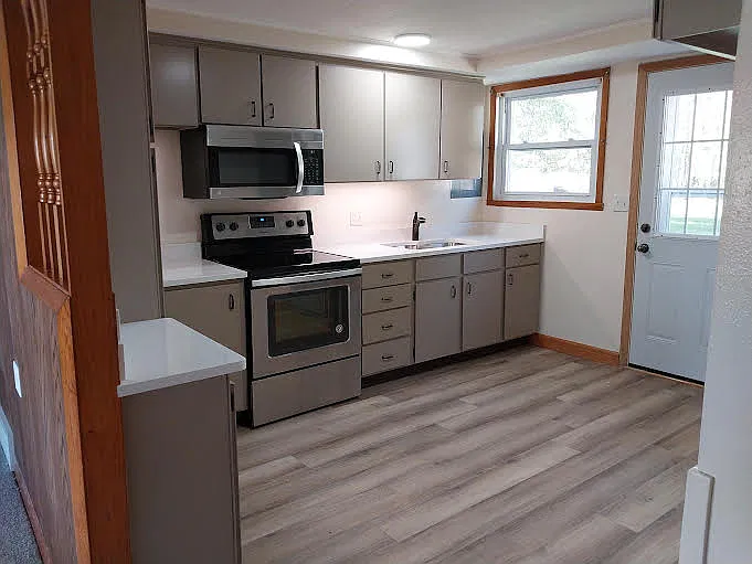 3 bed, 864 sqft, $1,625 — Photo 4