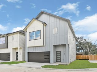 702 Savonna, Houston, TX 77095