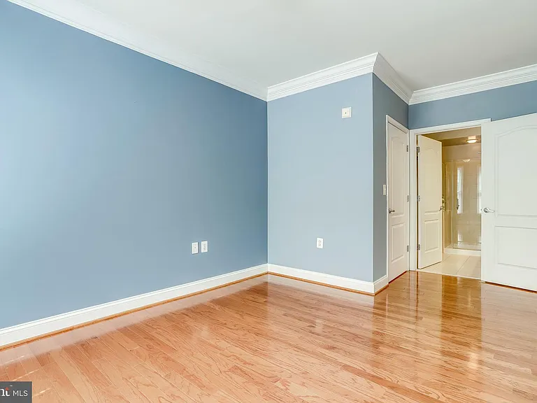1115 Cameron St #208 — Photo 34