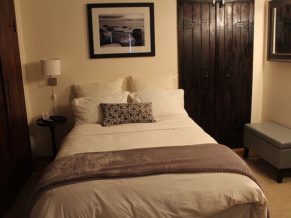 4th image of 1717 N Bayshore Dr APT 2850