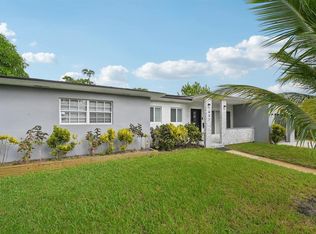 667 W Melrose Cir, Fort Lauderdale, FL 33312