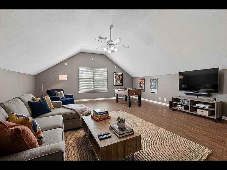 845 Kaylee Cir — Photo 15