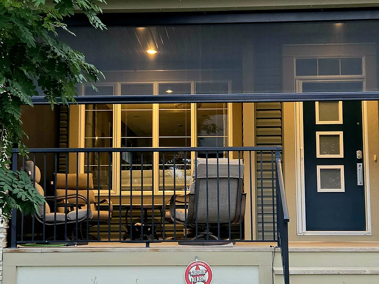 457 Midtown Pkwy SW — Photo 2