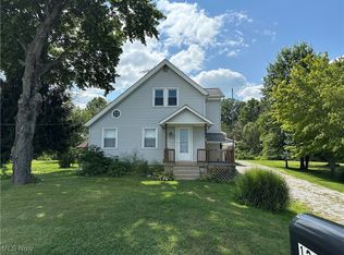 12226 Burbank Rd, Burbank, OH 44214